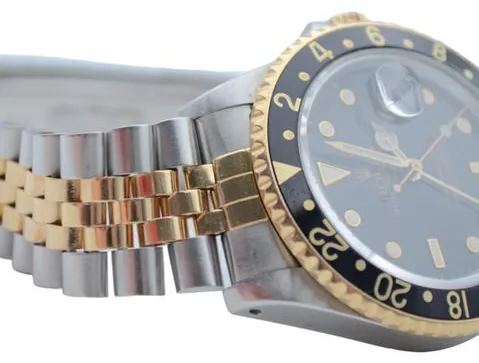 Rolex GMT-Master II 16713 40mm Yellow gold and Stainless steel Black 9