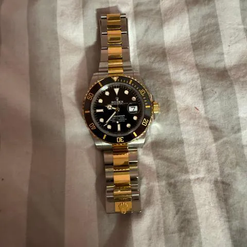 Rolex Submariner 126613LN 41mm Yellow gold Black 2