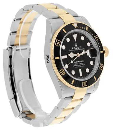 Rolex Submariner 126613LN 41mm Yellow gold and Stainless steel Black 3