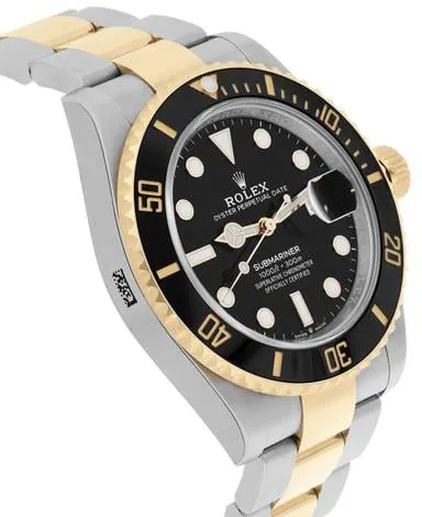 Rolex Submariner 126613LN 41mm Yellow gold and Stainless steel Black 5