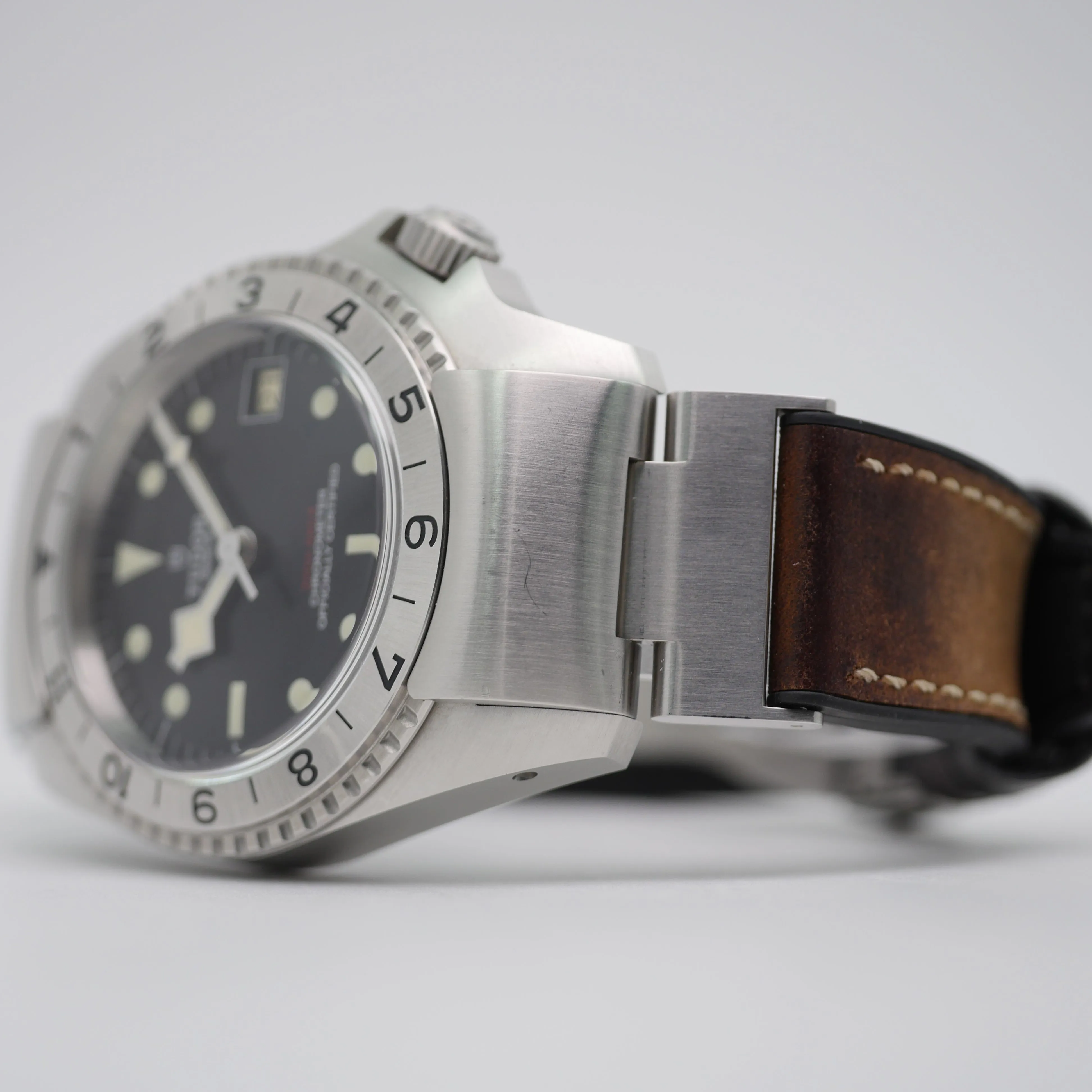 Tudor Black Bay 70150 Bronze Black 3