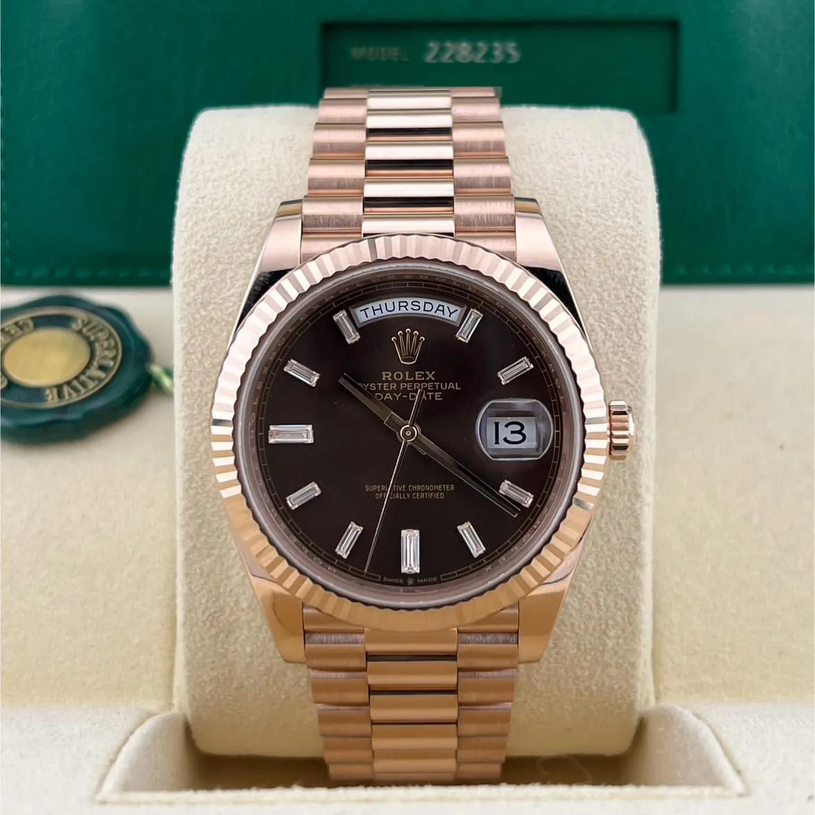 Rolex Day-Date 40 228235-0003 40mm Everose gold Brown 3