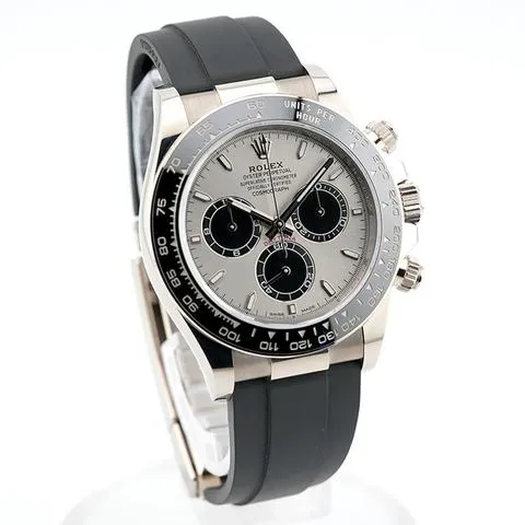 Rolex Daytona 126519LN 40mm White gold Black 14