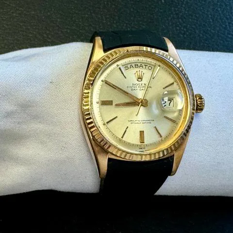 Rolex Day-Date 36 1803 36mm Yellow gold Champagne