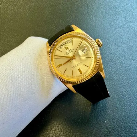 Rolex Day-Date 36 1803 36mm Yellow gold Champagne 3