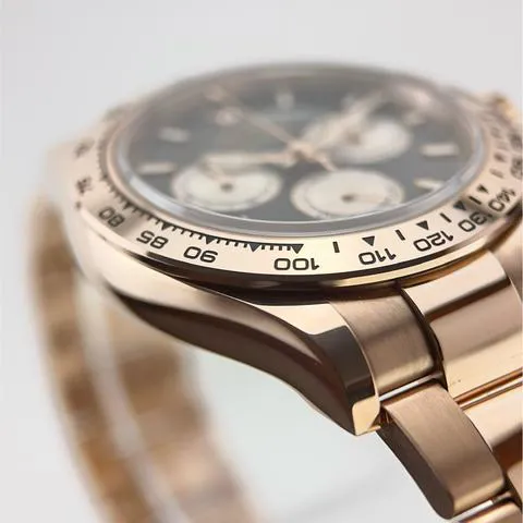 Rolex Daytona 126505 40mm Rose gold Black 2