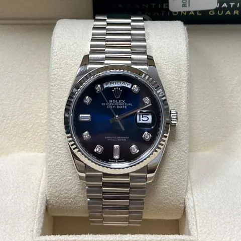 Rolex Day-Date 36 128239 36mm White gold Blue