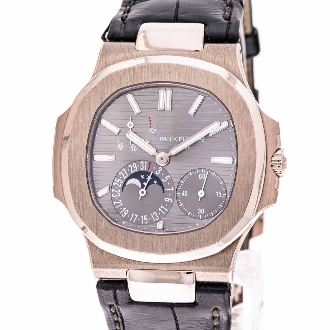 Patek Philippe Nautilus 5712G-001 40mm Yellow gold Gray