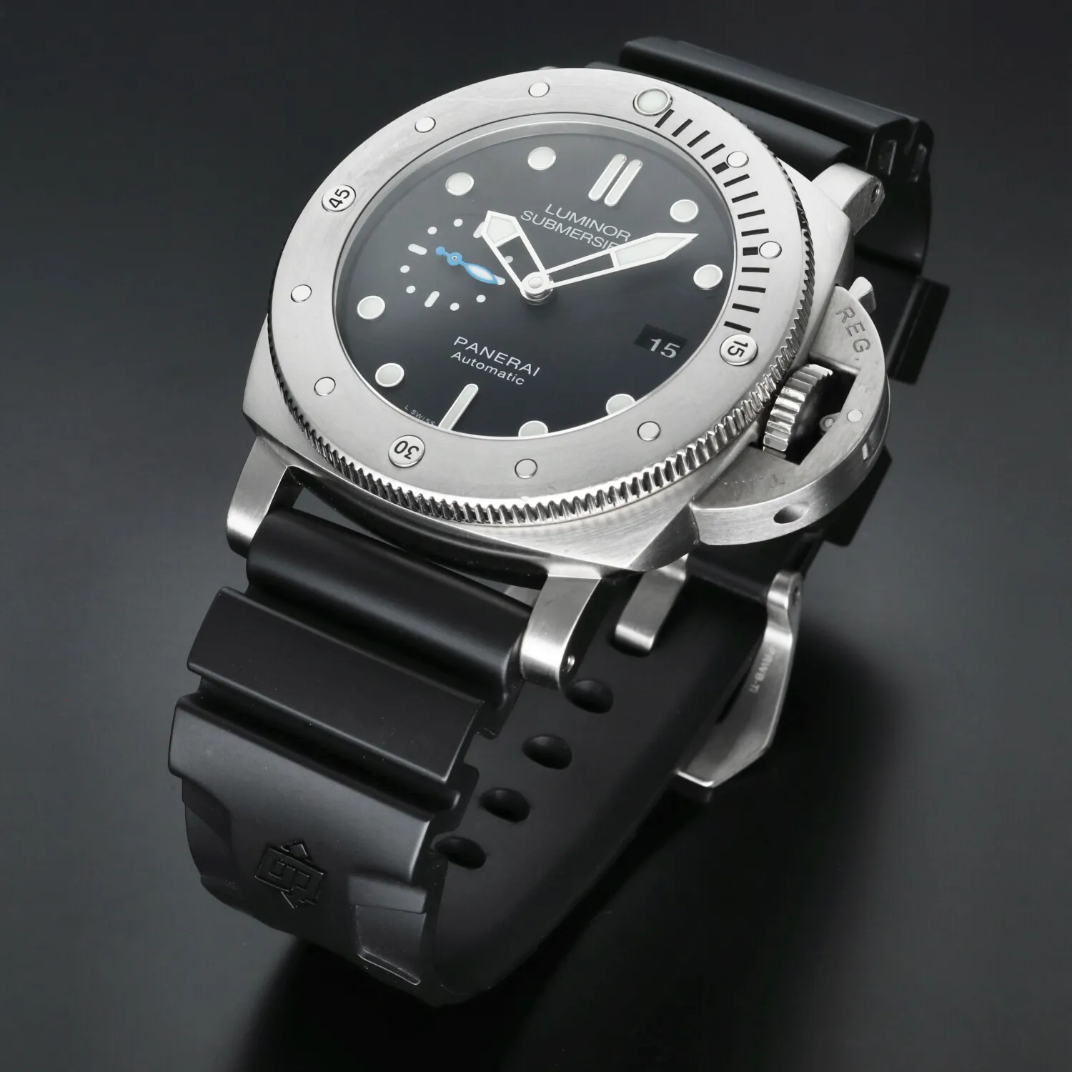 Panerai Submersible PAM 01305 47mm Titanium Black 11