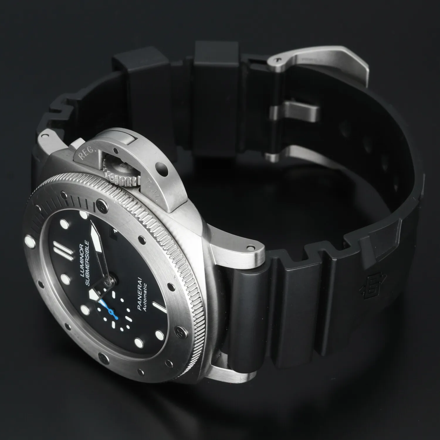 Panerai Submersible PAM 01305 47mm Titanium Black 13