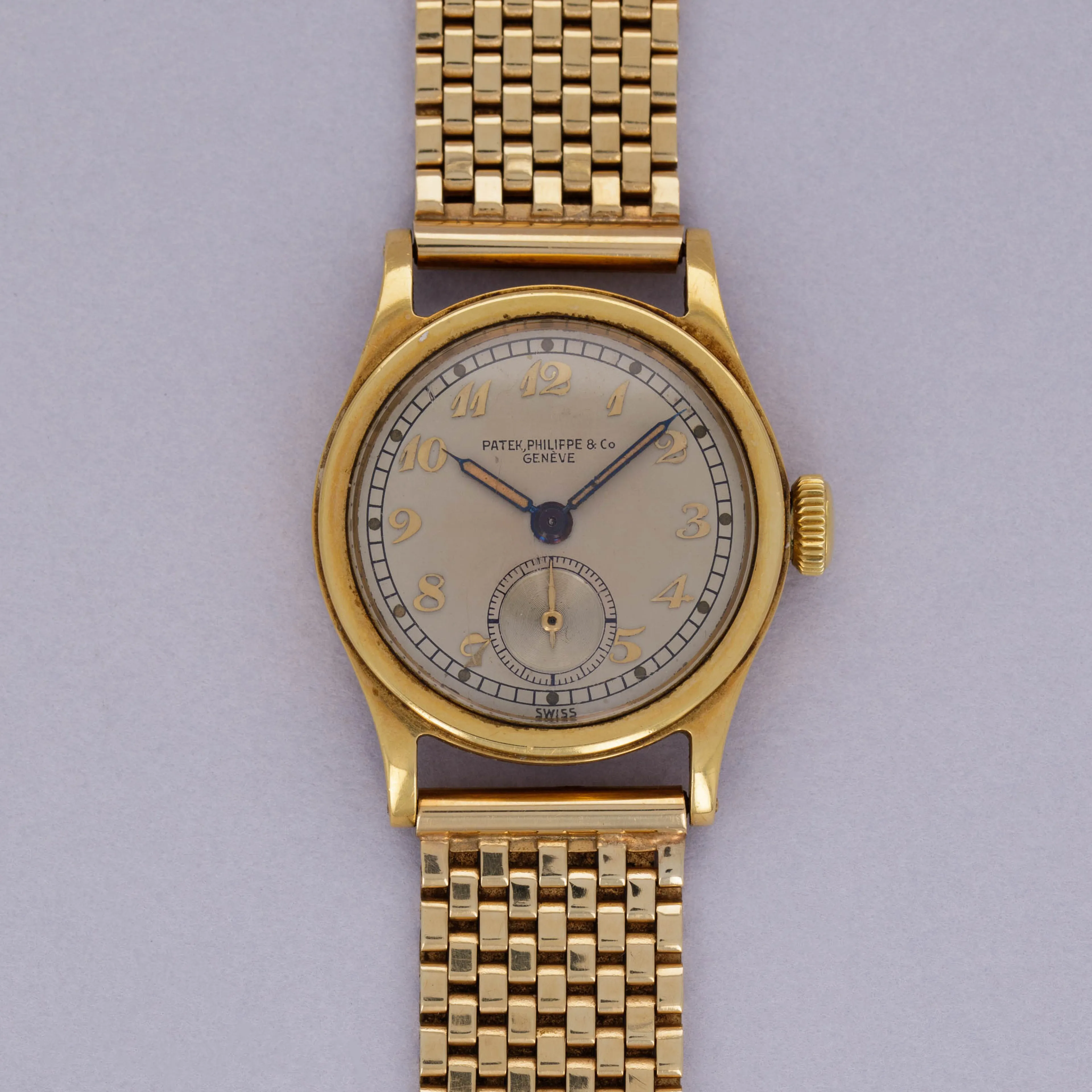 Patek Philippe Calatrava 438 28mm 18k yellow gold Silver