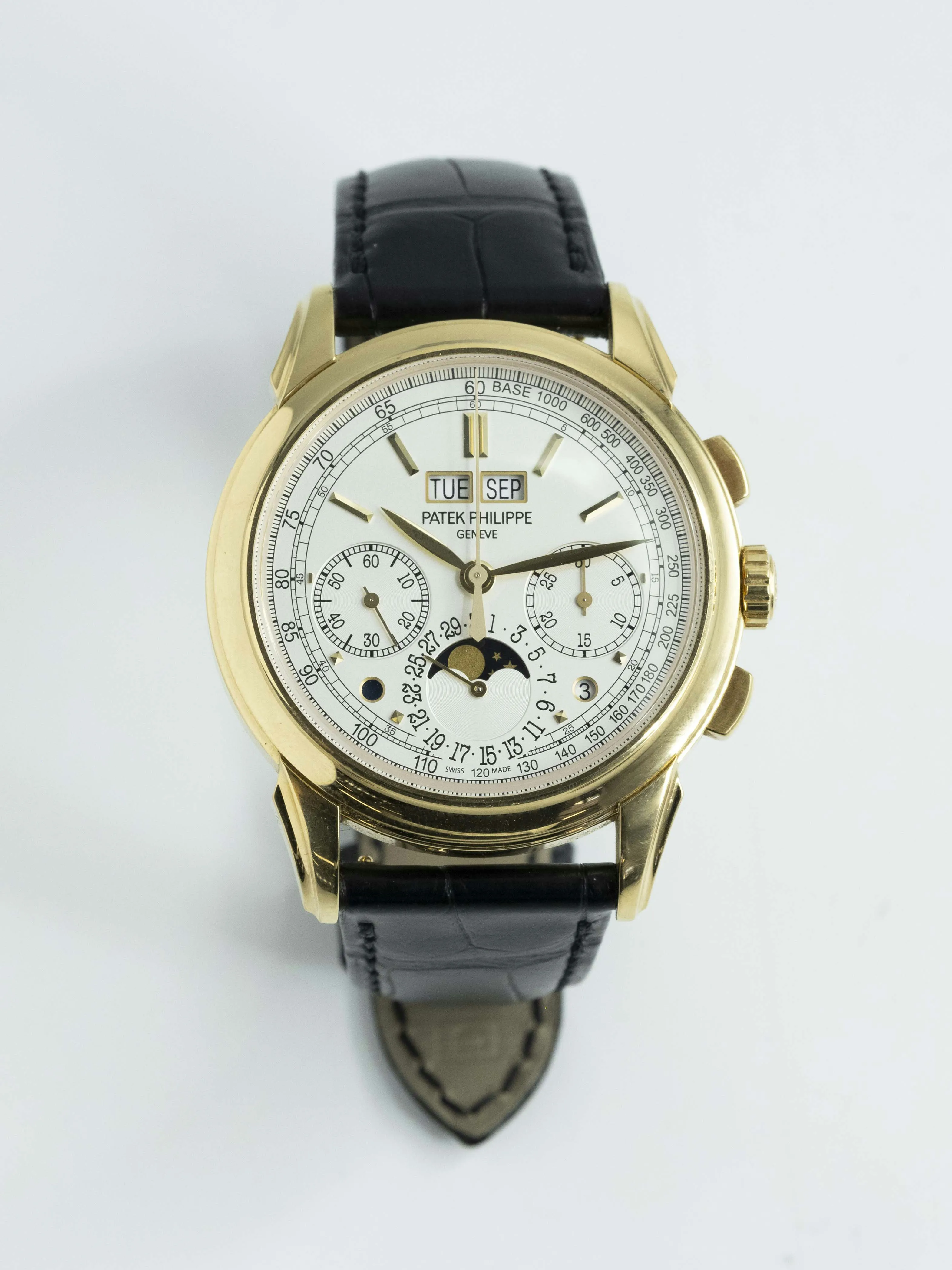 Patek Philippe Perpetual Calendar Chronograph 5270J 41mm Yellow gold Silver 4