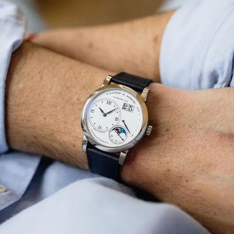 A. Lange & Söhne Lange 1 109.049 38.5mm White gold White 11