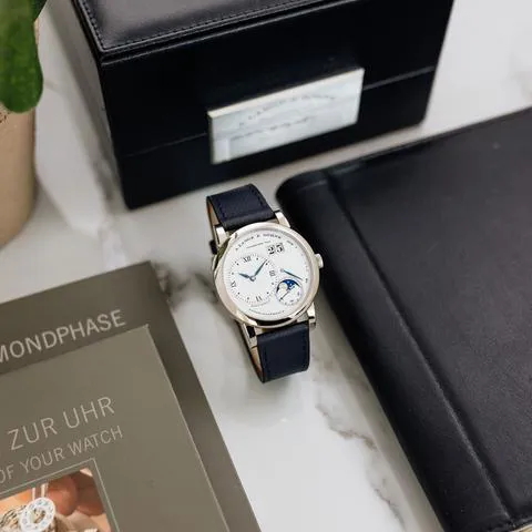 A. Lange & Söhne Lange 1 109.049 38.5mm White gold White 14