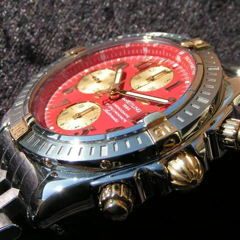 Breitling Chronomat B13356 Yellow gold and Stainless steel Red 10