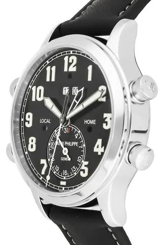 Patek Philippe Calatrava 5520P-001 42mm Platinum Black 1