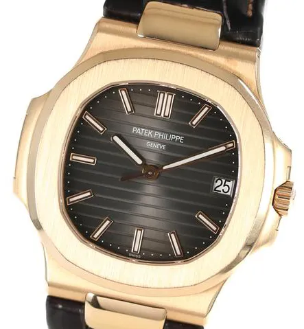 Patek Philippe Nautilus 5711R-001 40mm Rose gold Gray 3