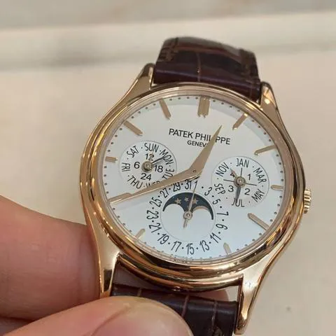 Patek Philippe Perpetual Calendar 5140R-011 Rose gold Silver