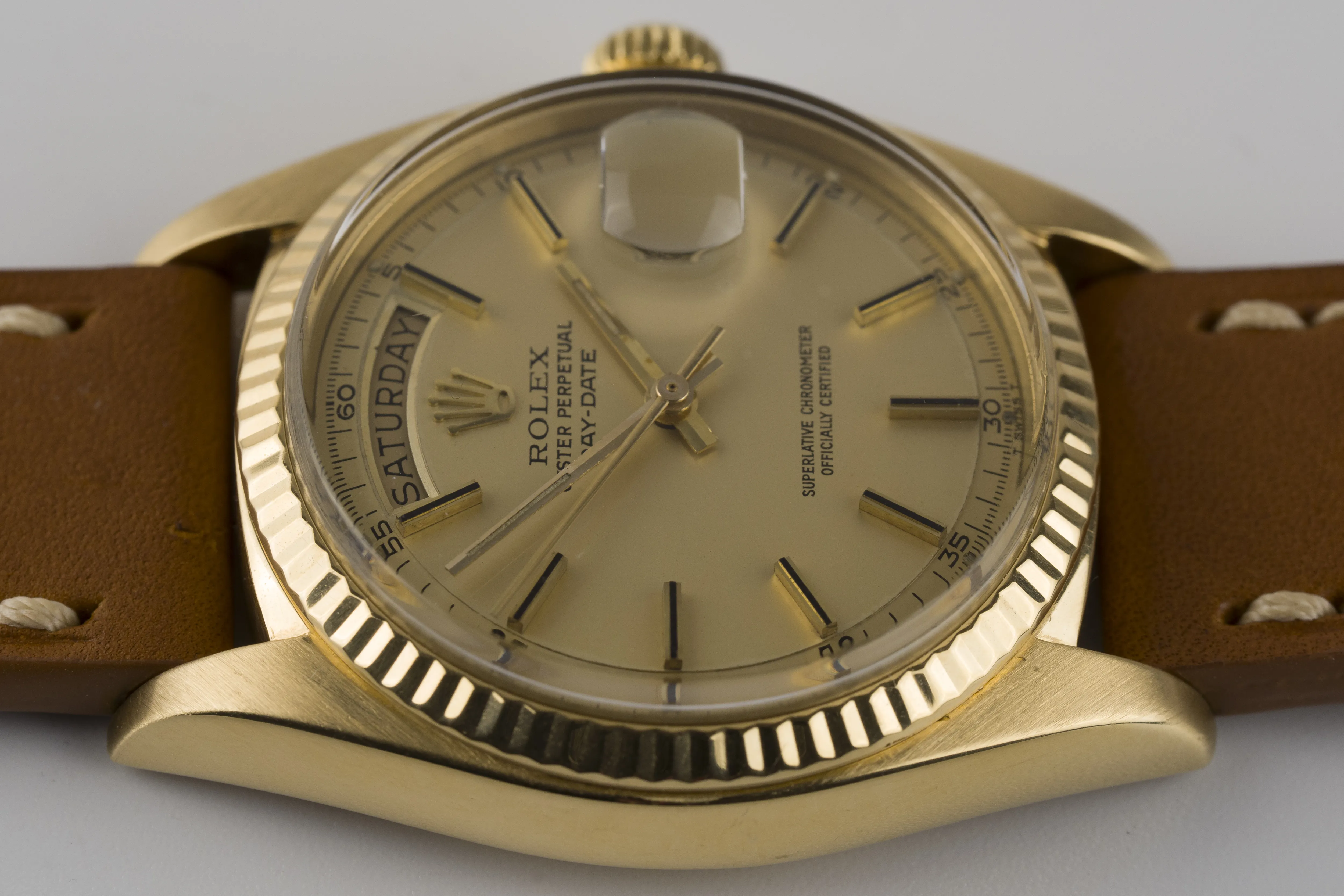 Rolex Day-Date 36 1803 36mm Yellow gold and 18k yellow gold Champagne 14