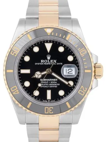 Rolex Submariner 126613LN 41mm Yellow gold and Stainless steel Black