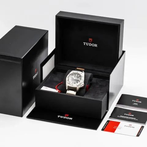 Tudor Black Bay 70150 42mm Stainless steel Black 11