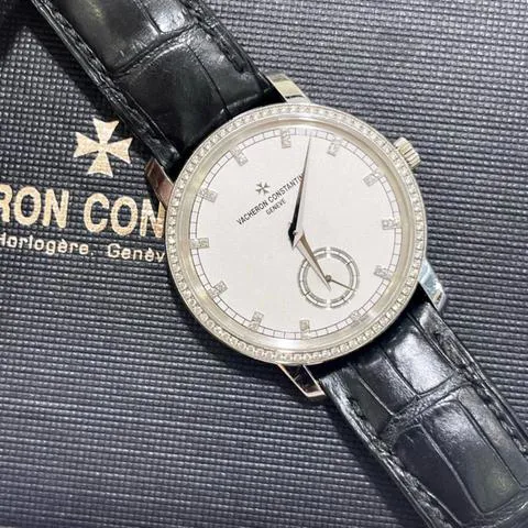 Vacheron Constantin Traditionnelle 82572/000G-9605 38mm White gold Silver 3