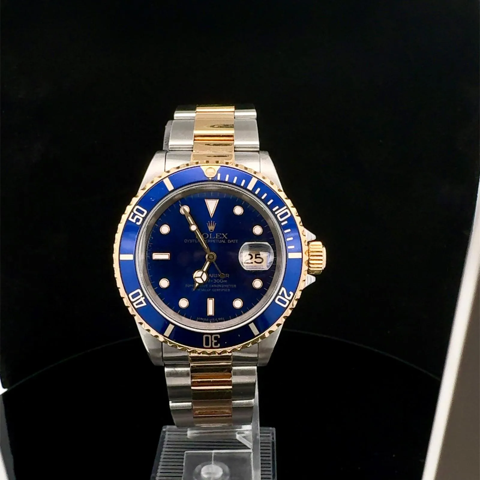 Rolex Submariner 16613 40mm Yellow gold and Stainless steel