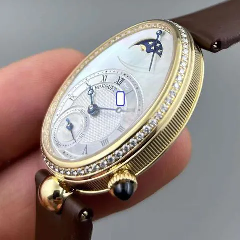 Breguet Reine de Naples 8908BA/52/864.D00D 36.5mm Yellow gold Mother-of-pearl 1