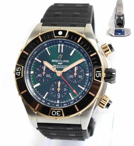 Breitling Chronomat UB0136251L1U1 44mm Rose gold Green