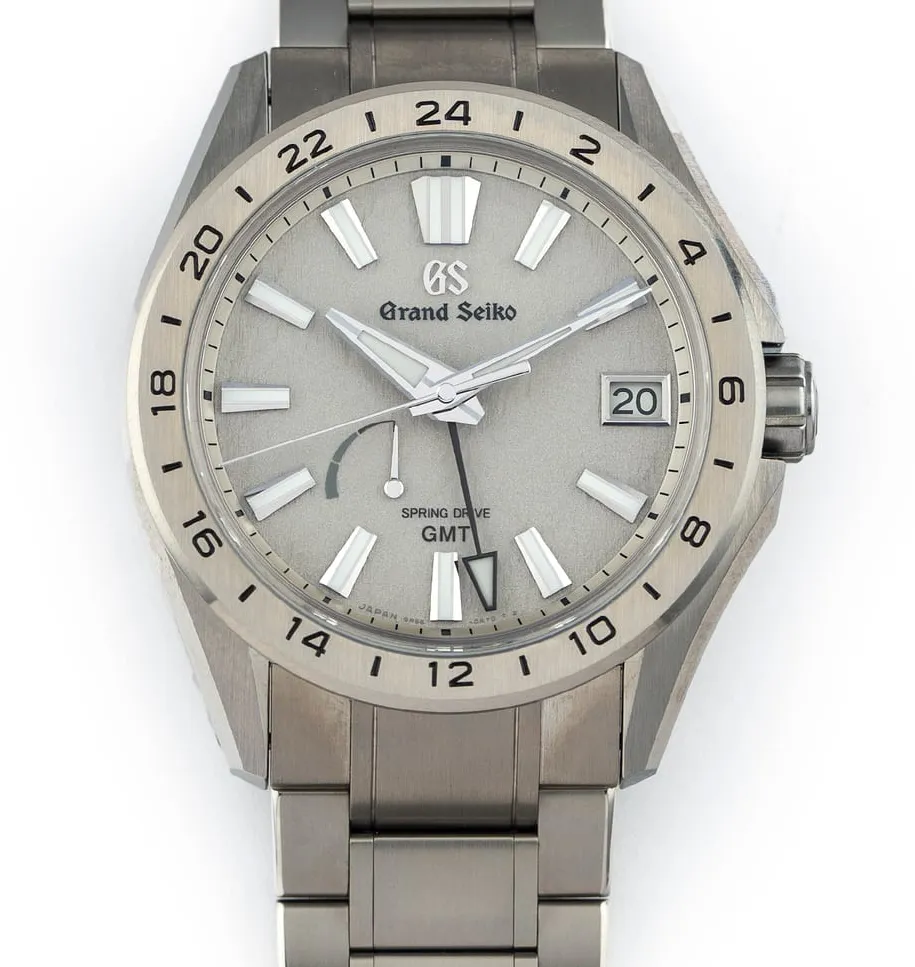 Grand Seiko Evolution 9 SBGE285 41mm Titanium White