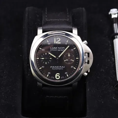 Panerai Luminor PAM 00310 40mm Stainless steel Black