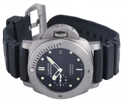 Panerai Submersible PAM 00305 47mm Titanium Black 1