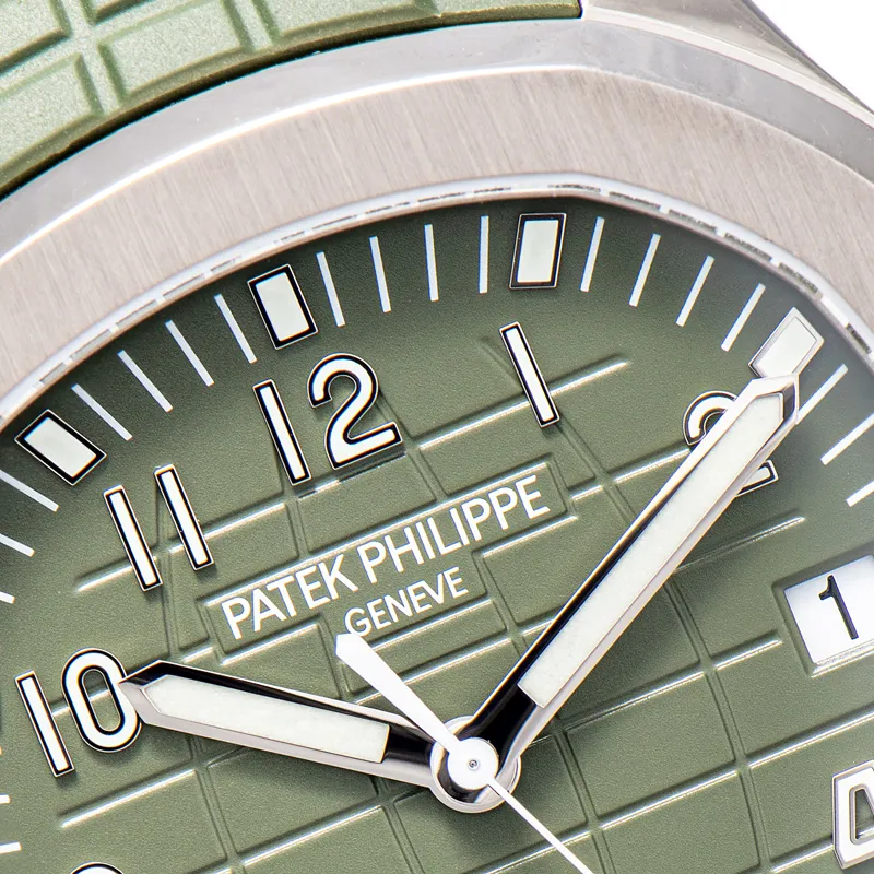 Patek Philippe Aquanaut 5168G-010 White gold and 18k white gold Green 4