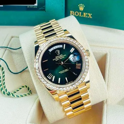 Rolex Day-Date 40 228348RBR 40mm Yellow gold Green