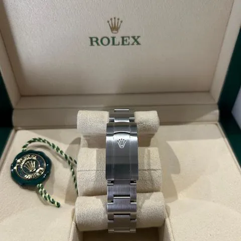 Rolex Oyster Perpetual 41 124300 41mm Stainless steel Silver 6