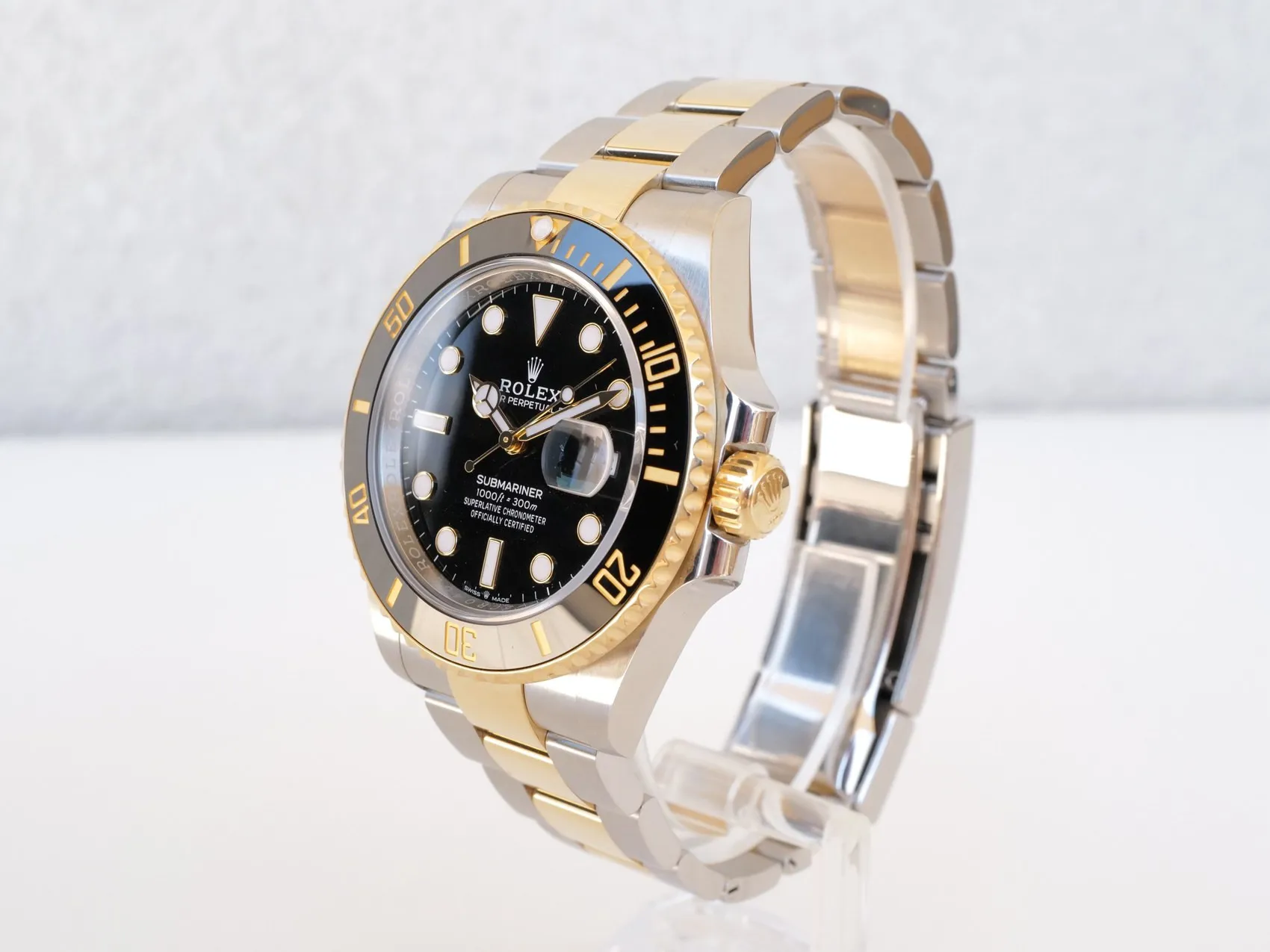 Rolex Submariner 126613LN 41mm Yellow gold and Stainless steel Black 5