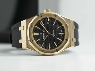 Audemars Piguet Royal Oak 15400OR.OO.D002CR.01 Rose gold