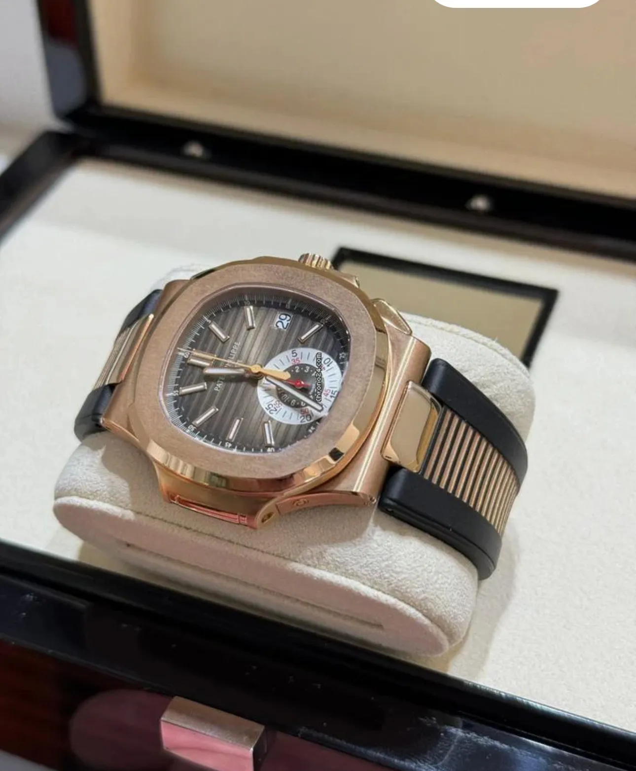 Patek Philippe Nautilus 5980R-001 Brown 2