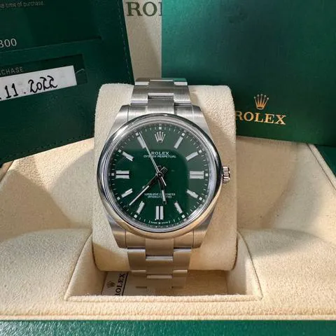 Rolex Oyster Perpetual 41 124300 41mm Stainless steel Green