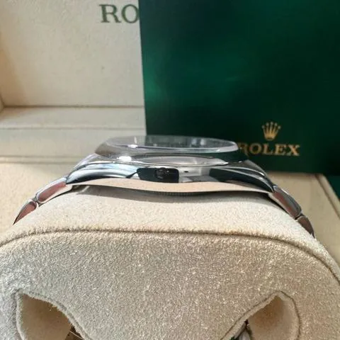 Rolex Oyster Perpetual 41 124300 41mm Stainless steel Green 4