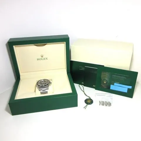 Rolex Submariner 124060 48mm 11