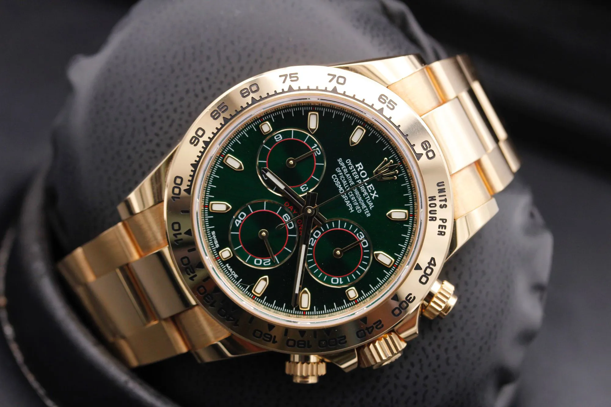 Rolex Daytona 116508 40mm Yellow gold Green 8