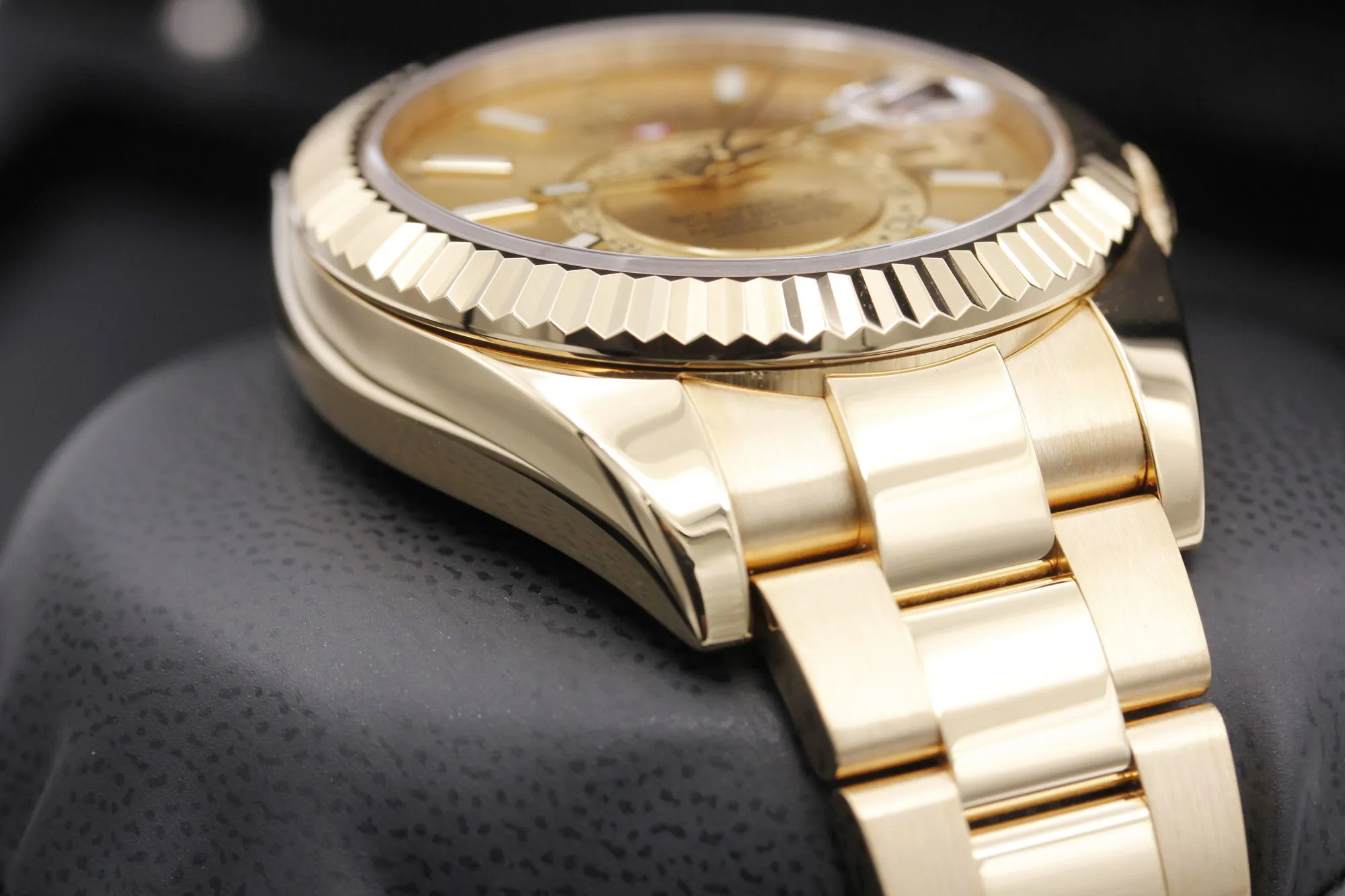 Rolex Sky-Dweller 326938 42mm Yellow gold Champagne 5