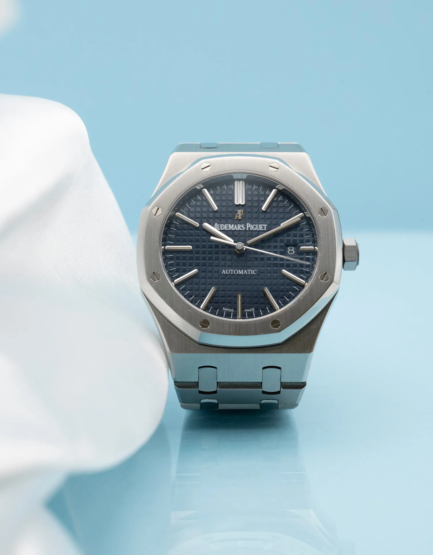 Audemars Piguet Royal Oak 15400ST.OO.1220ST.03 41mm Stainless steel Blue 5