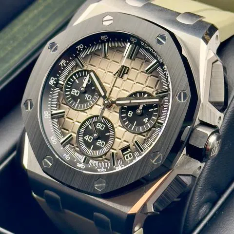 Audemars Piguet Royal Oak Offshore 26420SO.OO.A600CA.01 43mm Stainless steel Brown 2