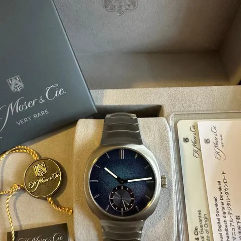 H. Moser & Cie. Streamliner 6500-1200 |  | BLUE 39mm Stainless steel Blue