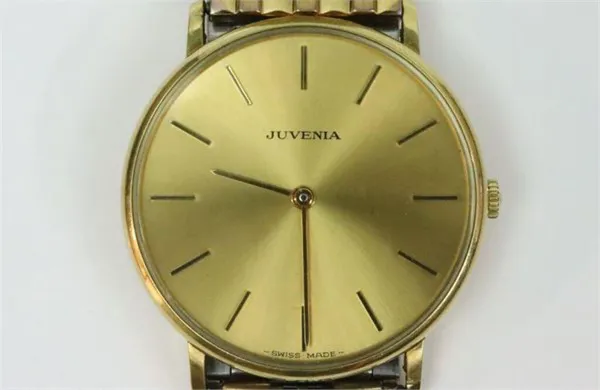 Juvenia 33mm 18k yellow gold Gold