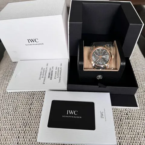 IWC Ingenieur Chronograph IW380803 42mm Rose gold Gray 6