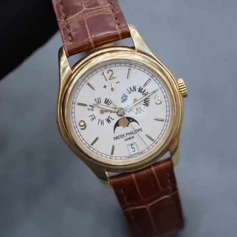 Patek Philippe Annual Calendar 5146J-001 39mm Yellow gold Beige 3