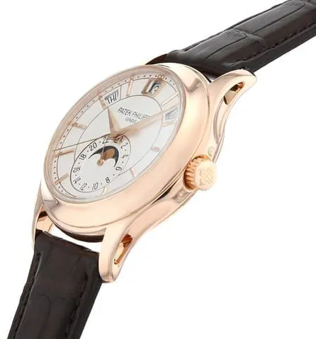 Patek Philippe Annual Calendar 5205R-001 40mm Rose gold White 1